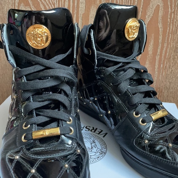 Versace patent leather Medusa head hightop shoes - Picture 2 of 6